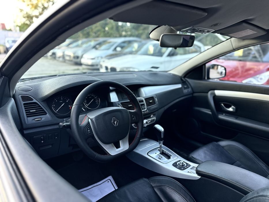Renault Laguna III Coupe | 2.0 Diesel 150KM | Automat | KeylessGo | Xenon | Navi | Skóry | 2009