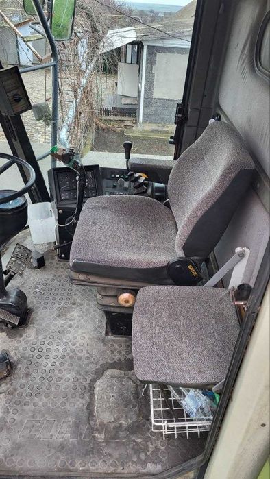 Комбайн зернозбиральний Claas Mega 208 II