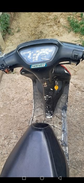 Продам скутер Honda dio 18 на ходу.