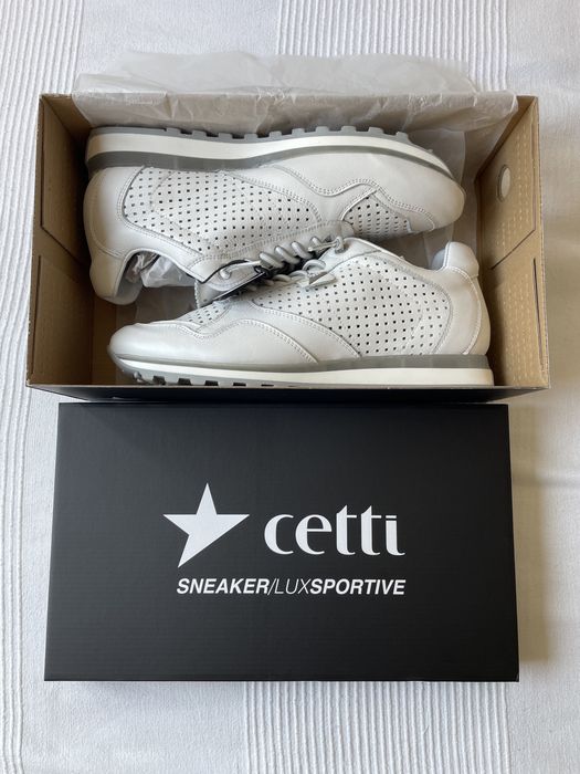 Ténis Cetti Brancos NOVOS