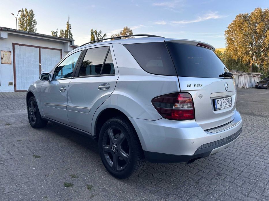 Mercedes Bez ML, polski salon, bezwypadkowy, super stan