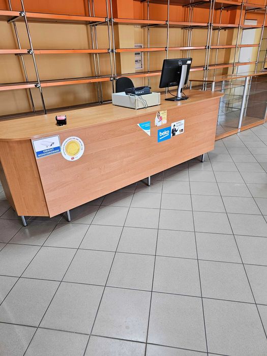 Regał,biurko,lada,stół