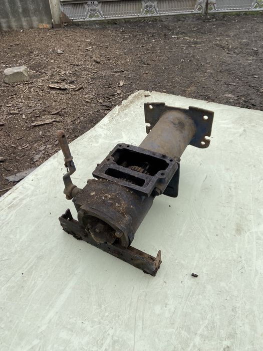 Редуктор дт 54 до коробки  газ 52 ( саморобка)