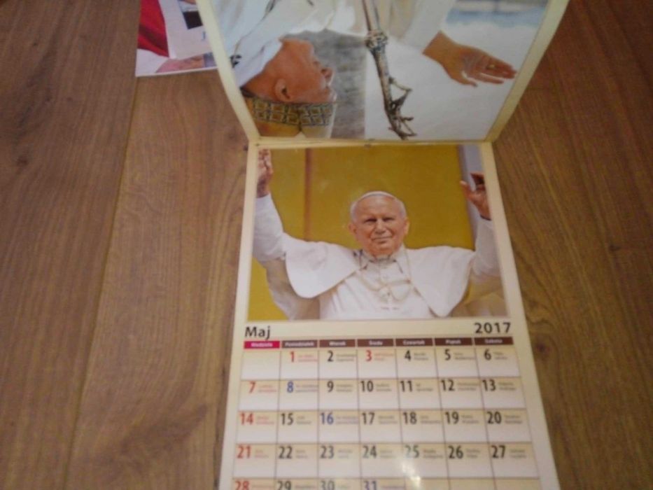 Kalendarz ścienny katolicki papieski papież Jan Paweł II 2017