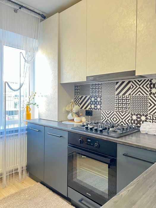 Центр Вул. Руська. 2- кімнати. Квартира подобово