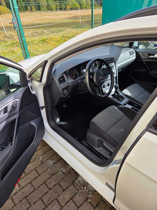 Samochód Golf 7