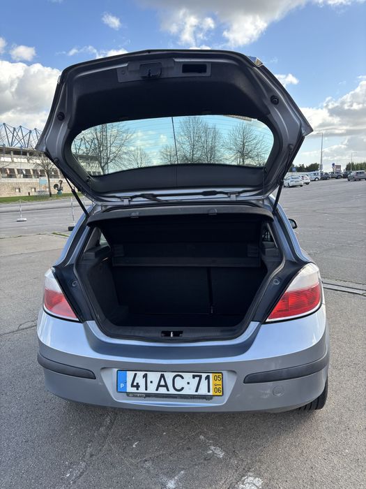 Opel astra 2005