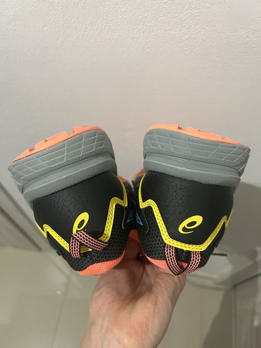 Buty do biegania Asics Gel-Venture 8 1012A708 czarny
