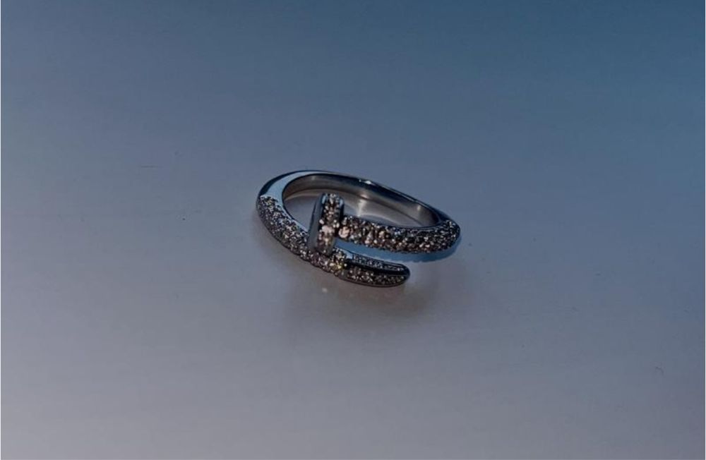 Каблучка cartier