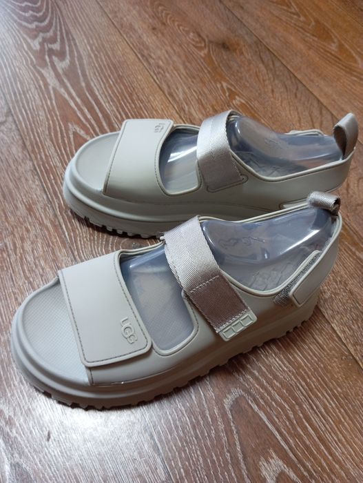 Женские Сандалии UGG 40