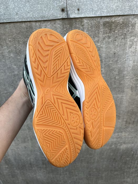 Кроссовки Asics Upcourt 4