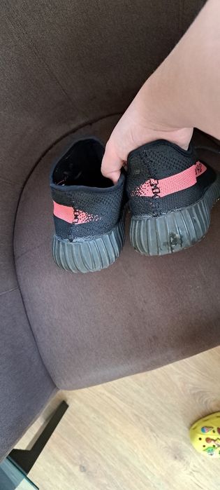 Adidas Yeezy Boost 350 v2