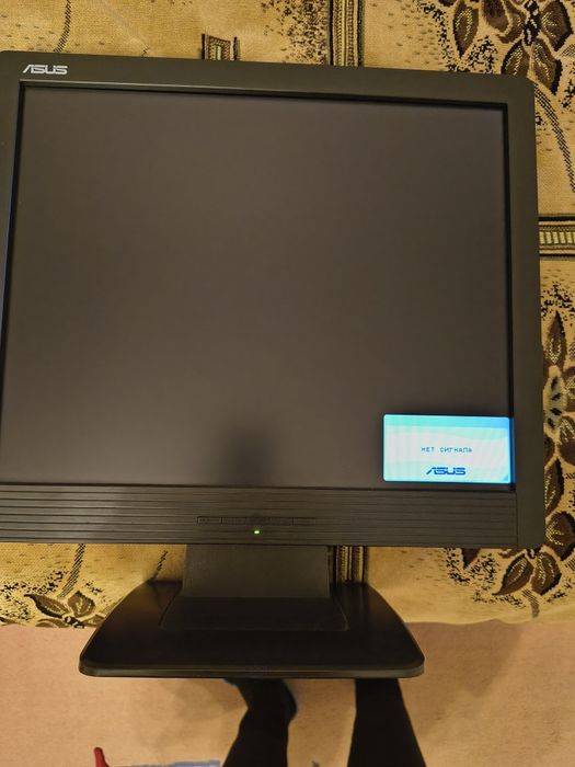 Продам монитор Asus MM17D
