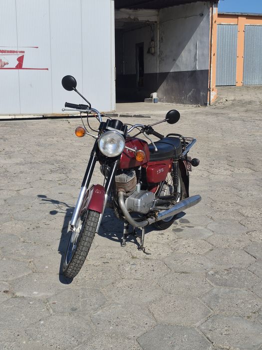 Motocykl Cz 175 1986r.