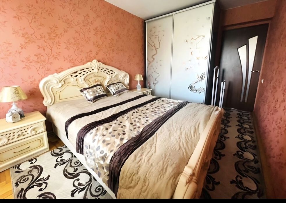 Продаж 2к квартири 49 кв. м на вул. 15-го Квітня