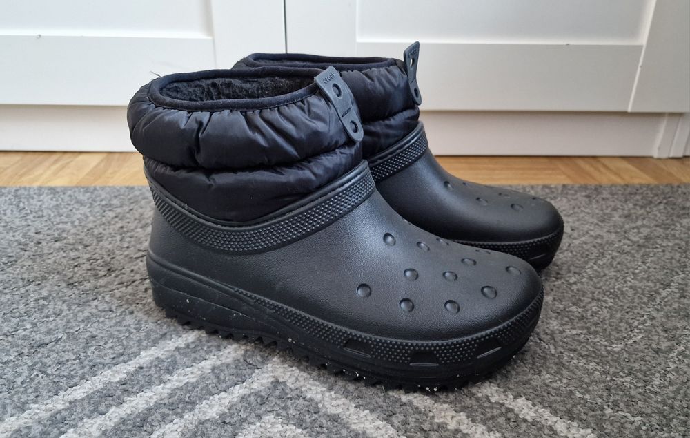 Śniegowce Crocs Neo Puff Shorty 207311  *** OKAZJA *** NOWE W8 - 38/39