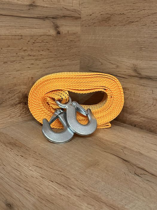 Трос буксировочный 5т 5м Carlife