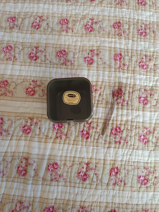 Açucareiro com colher