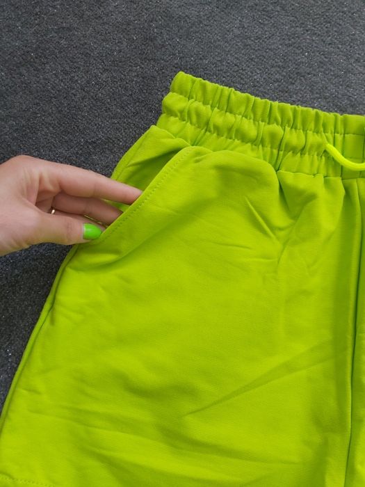 Spodenki neonowy zielony