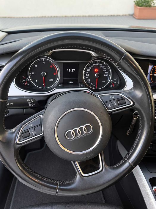 Audi A4 Avant 2.0 TDI S line – 136 cv – 2015 – 262.494 km