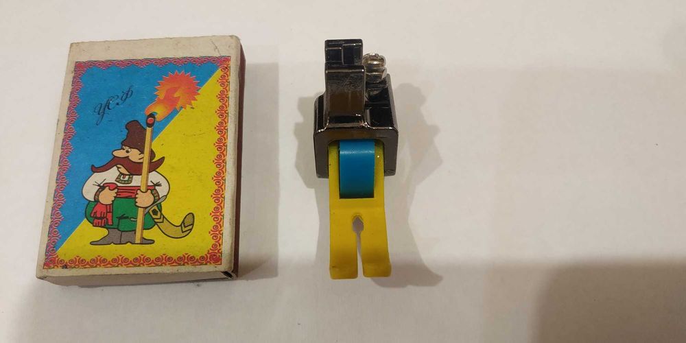 Швейна машина Верітас. Доставка