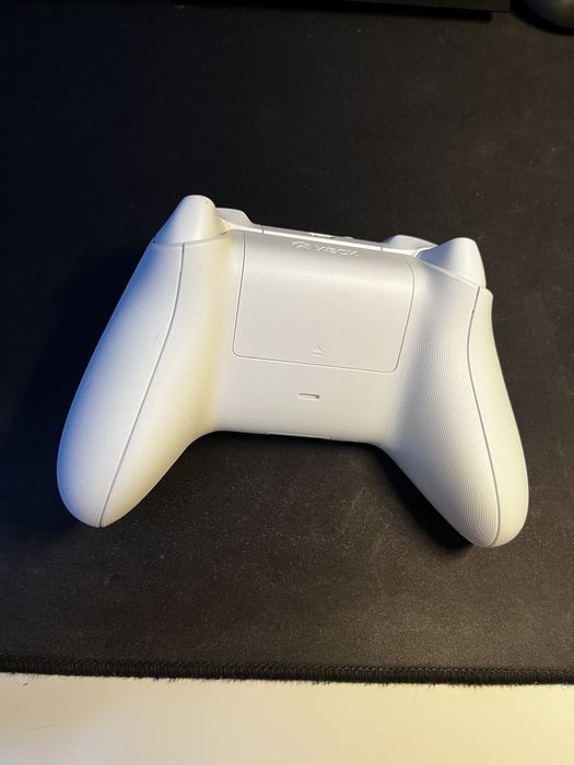 Pad do grania Xbox Series S/X