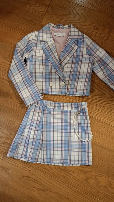 Komplet marynarka i spódniczka Reserved rozm. 128