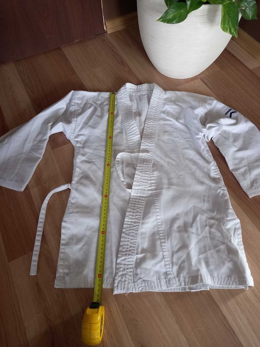 Karateka karate kimono 6 - 9 lat