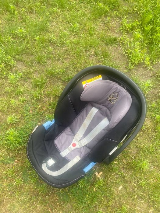 Дитяче автокрісло cybex aton