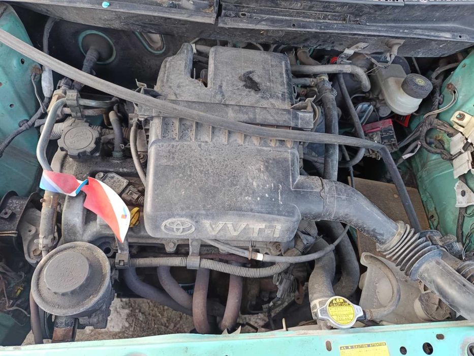 Toyota Yaris  Cała na Części