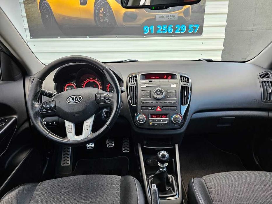 Kia Ceed Sw 1.6Crdi 128Cv 02/2011