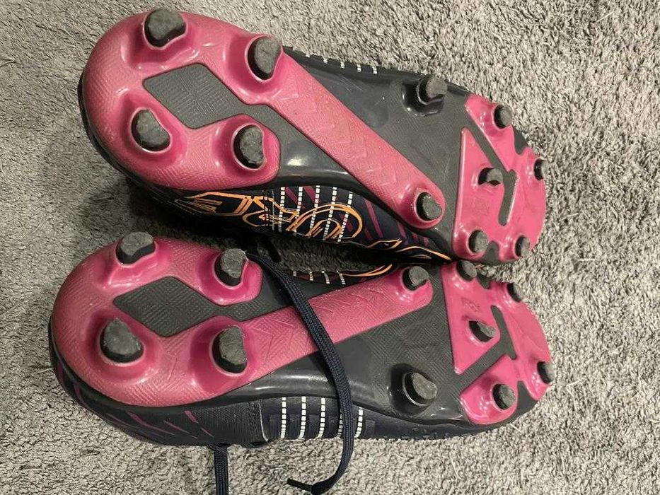 Chuteiras Puma Future Criança - Tamanho 36/37