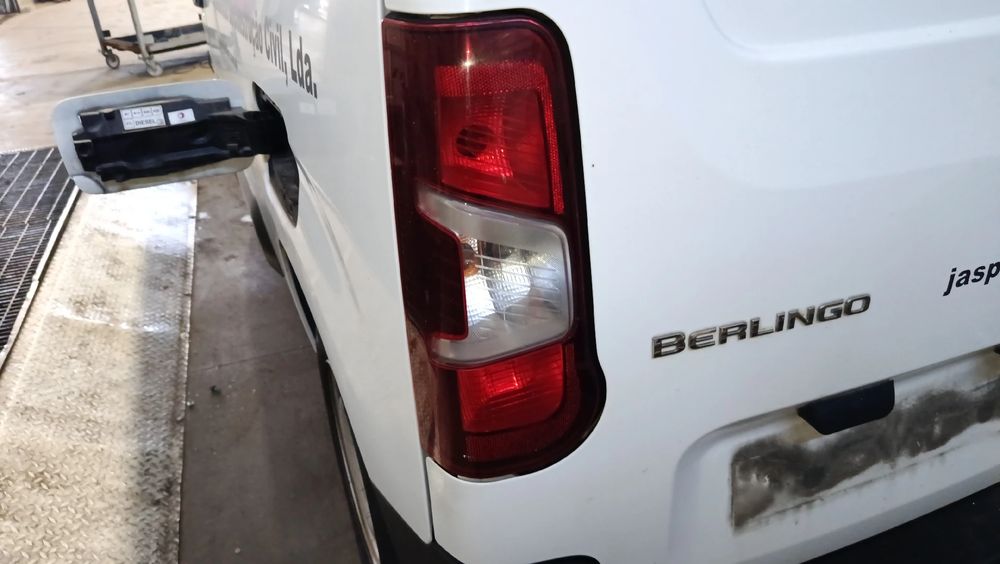 Farolim esquerdo CITROËN Berlingo (K9)