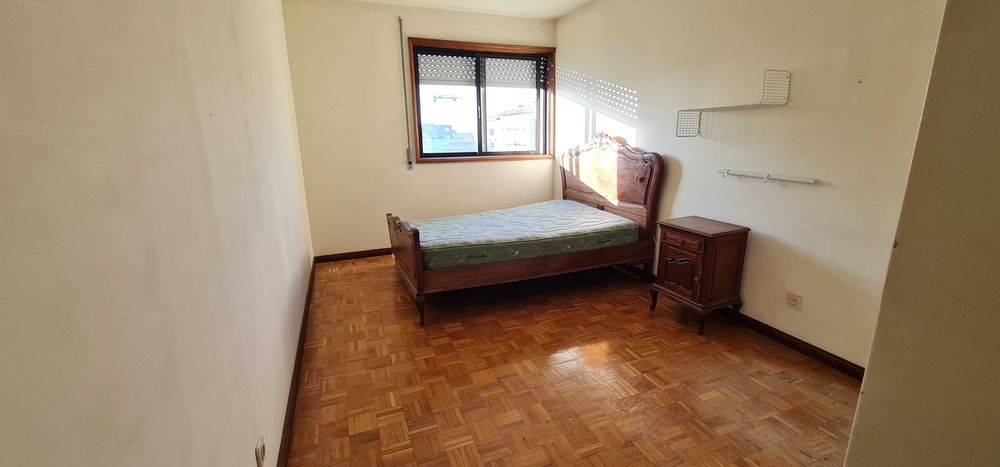 Apartamento T3, estacionamento em Espinho