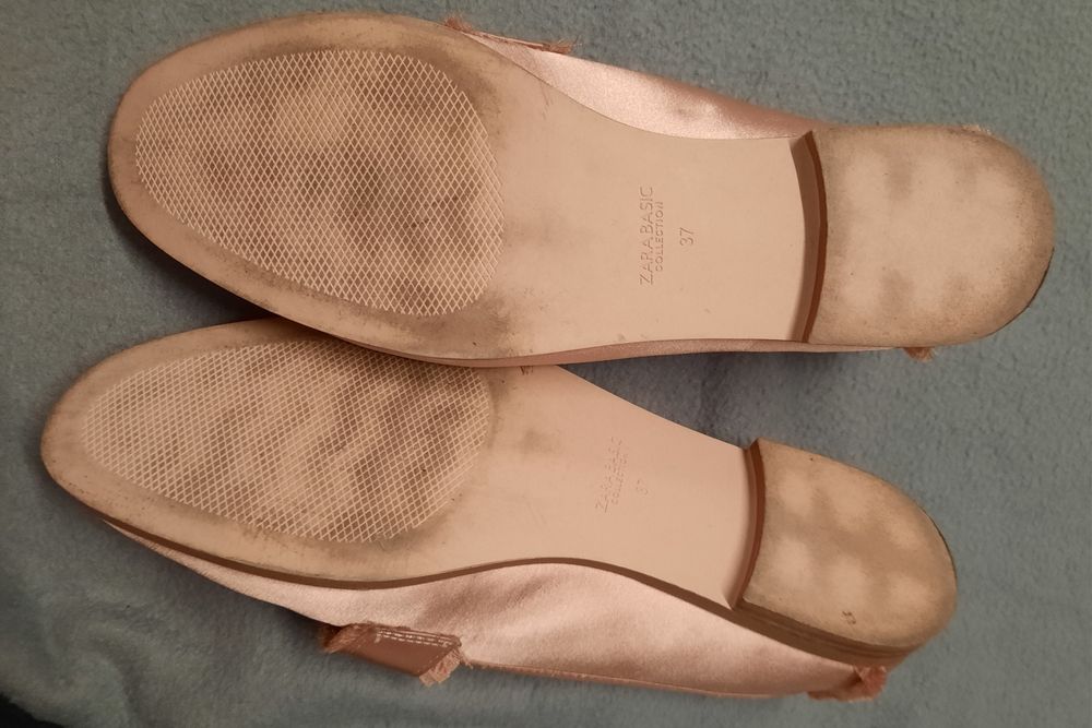 Sapatos marca zara
