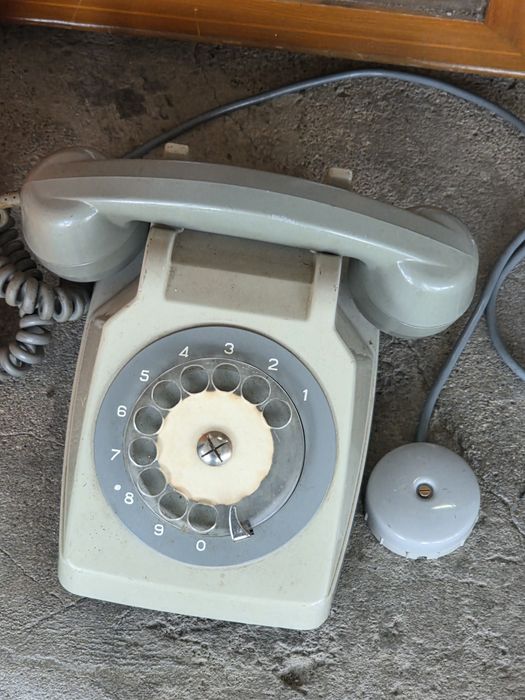 Telefones antigos