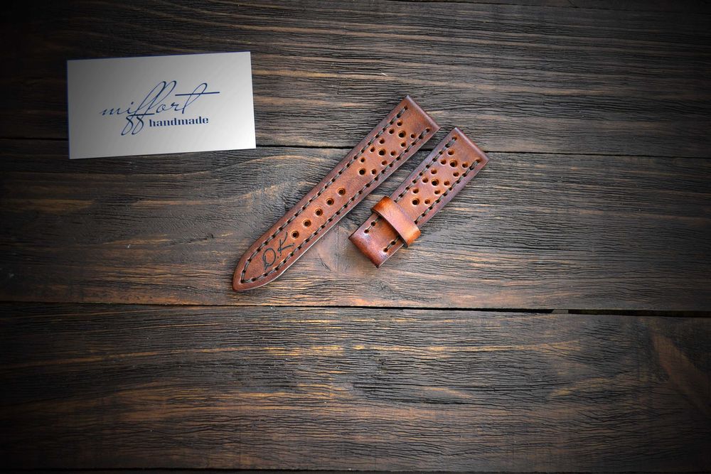Шкіряний ремінець для годинника. Ручна робота. Handmade. Дніпро