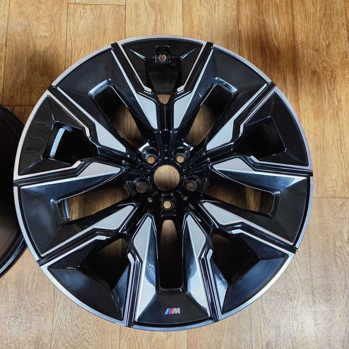 R21 9J/10.5J оригінал BMW 7 i7 G70 стиль 909M диски бмв