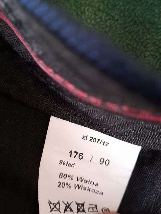 Garnitur granatowy - prawie nowy