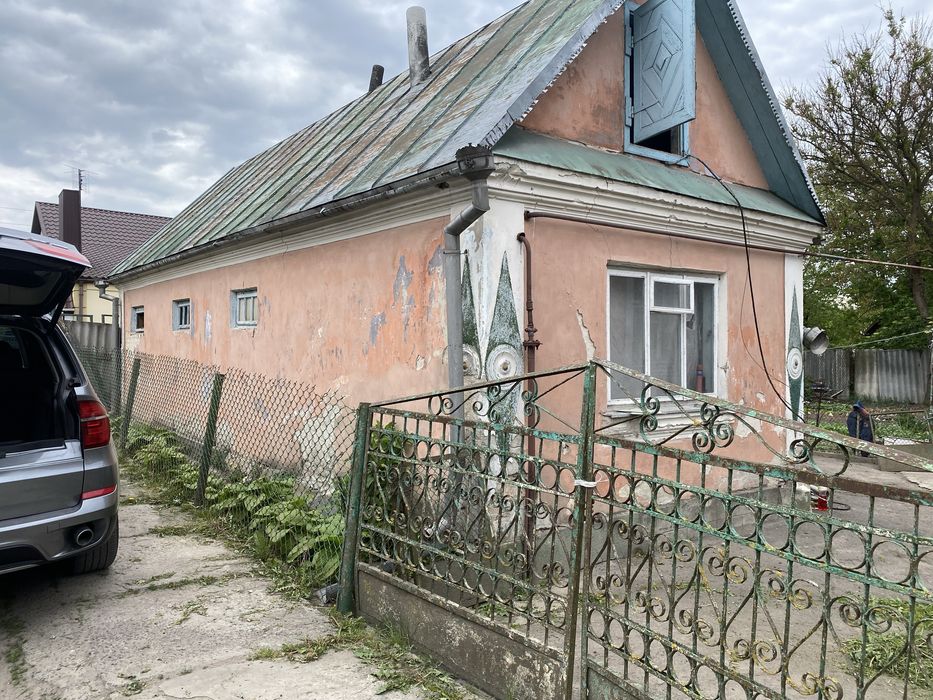 Продам великий цегляний будинок 140кв.м