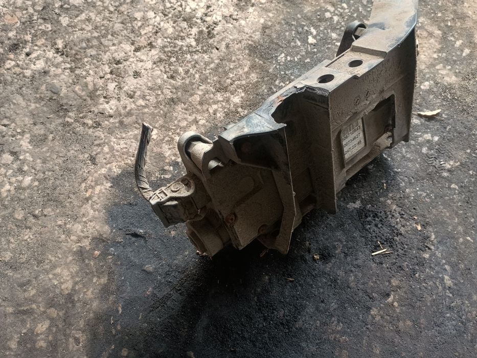 Hamulec  ręczny elektryczny Renault scenic 2