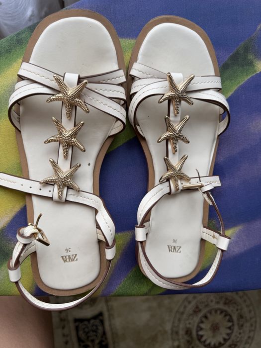 сандалики Zara 36 розміру