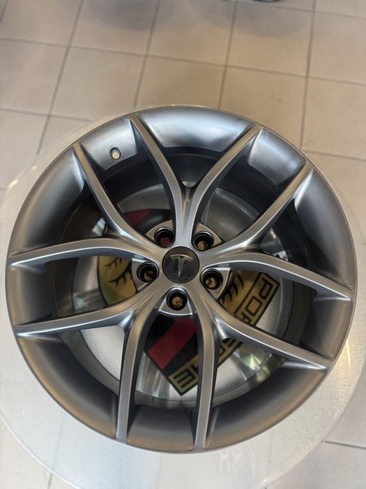 Диски Нові TESLA 5/114.3/R19
