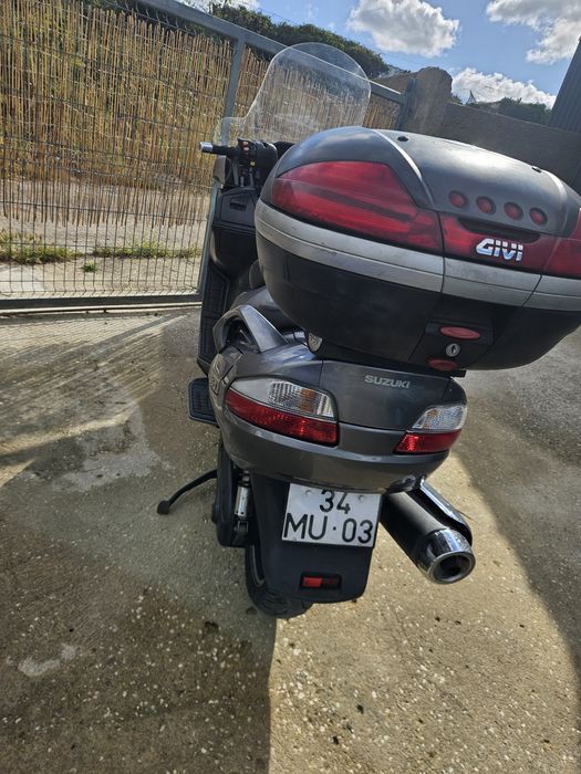 Suzuki Burgman 650 executive 2012