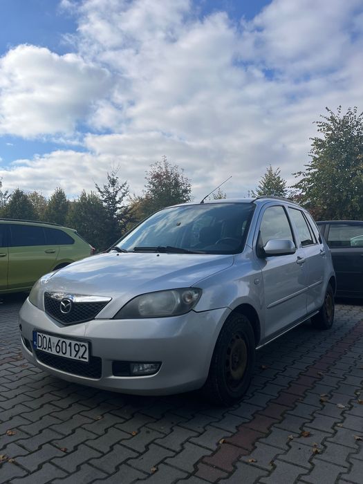 Mazda 2