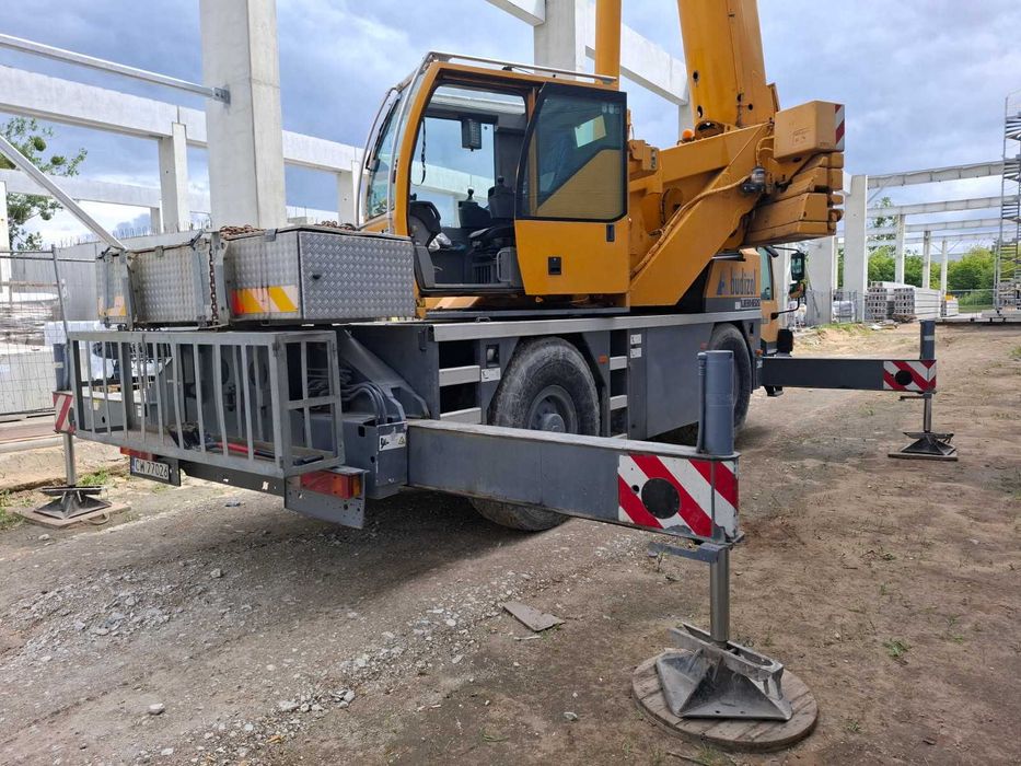 LIEBHERR  LTM 1040-2.1 2009r – 40T
