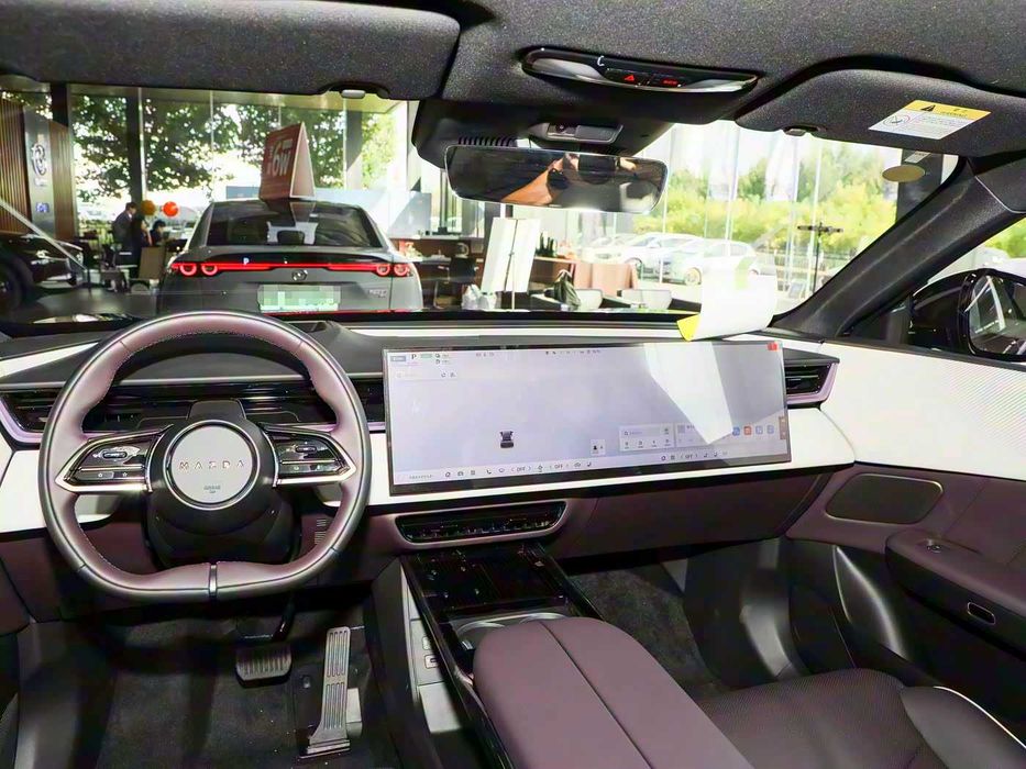 Mazda EZ-60 Pro 200 Hybrid гибрид