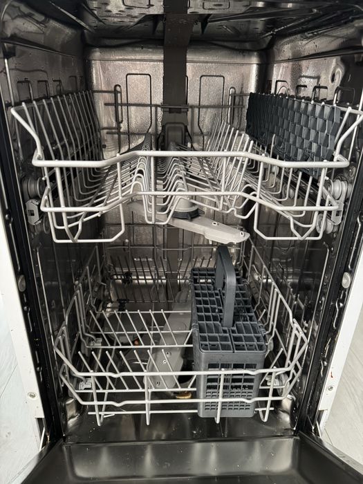 Zmywarka pod zabudowe