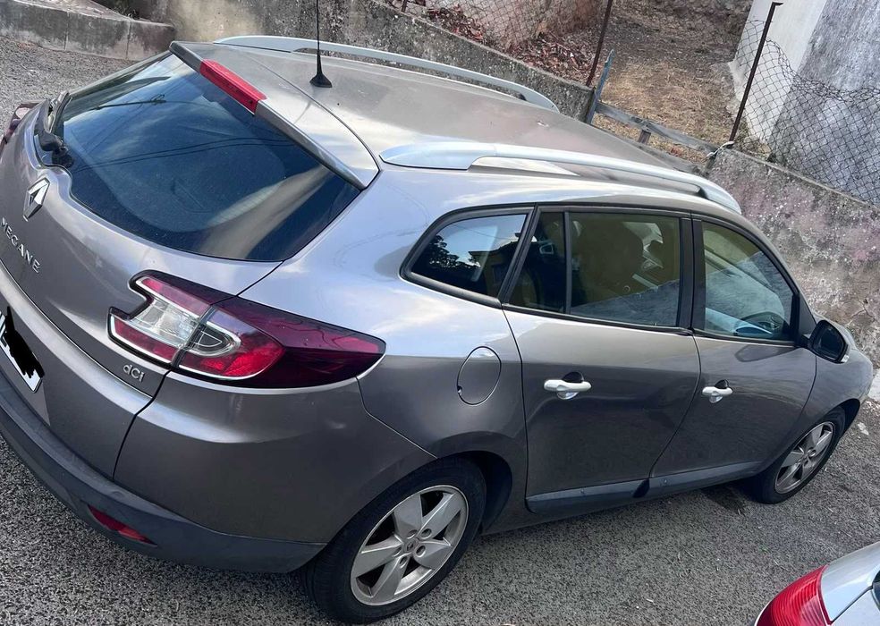 Vendo carrinha Megane