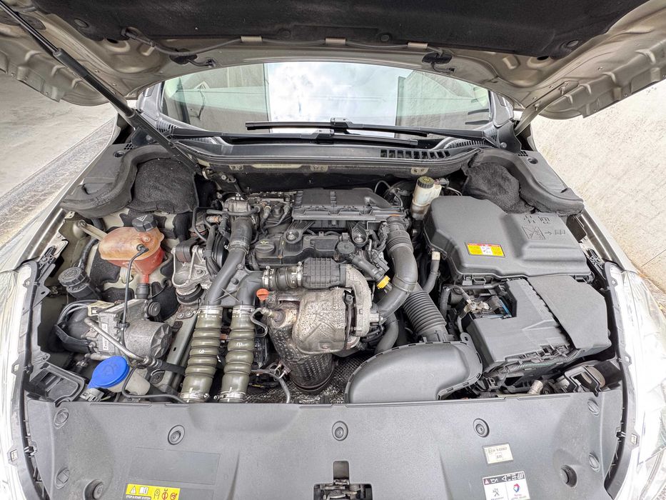 Peugeot 508 SW 1.6 HDi Allure Automática | Histórico Completo | Teto Panorâmico